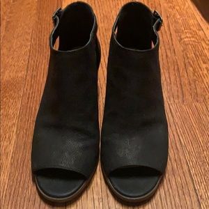 LUCKY BRAND boho shoeties